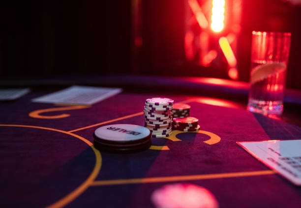 Live casino tables with multiple dealers and game feeds